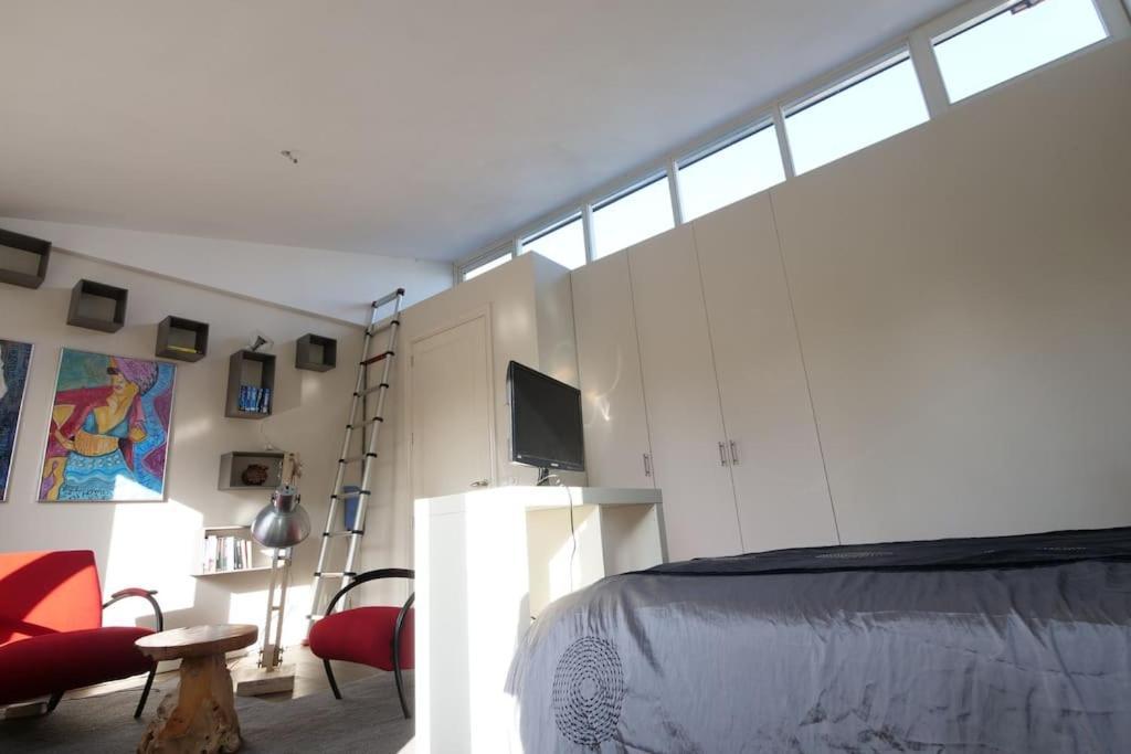 אמרספוט Modern Genieten In Oud Binnenstadspand מראה חיצוני תמונה